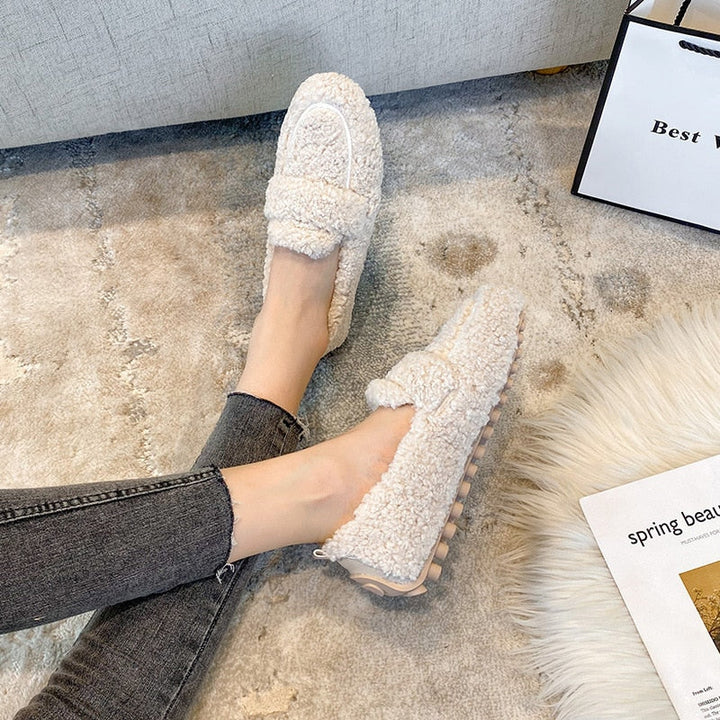 Holly™ - Your Luxury Slippers for Home